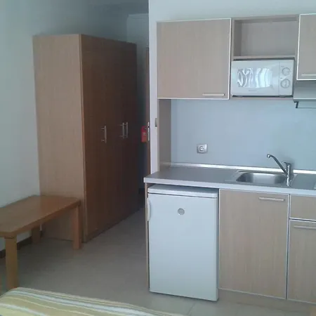 Private Studio In Emerald Beach Aparthotel 5*