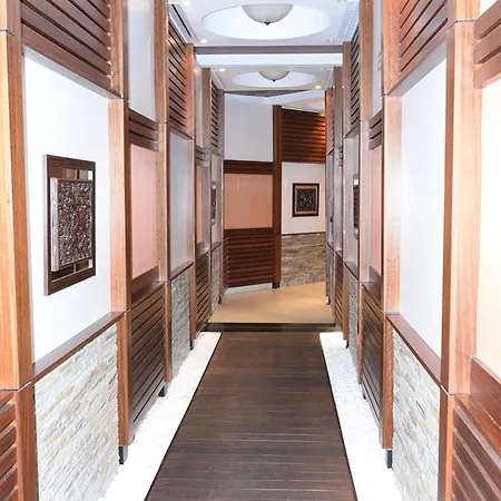 아파트호텔 Private Studio In Emerald Beach 5*